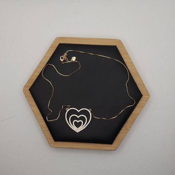 Gold Tone Triple Heart Pendant Necklace (NWOT) - Picture 4 of 6